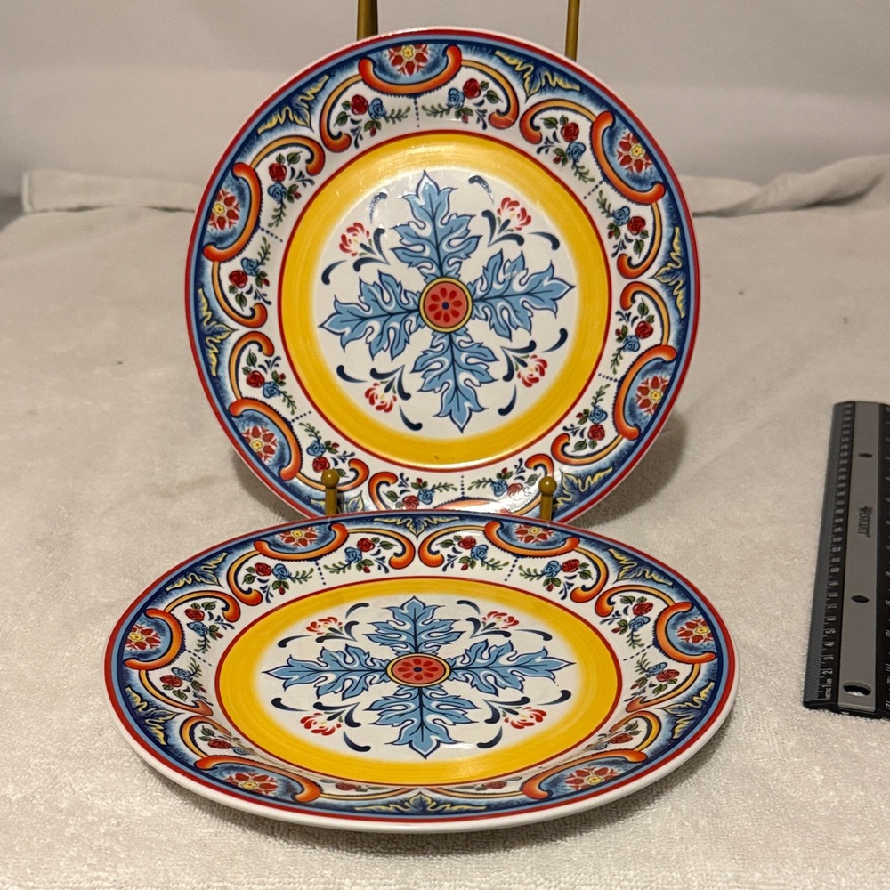 Decorative Mediterranean-Style Yellow & Blue Salad Plates - Set of 2